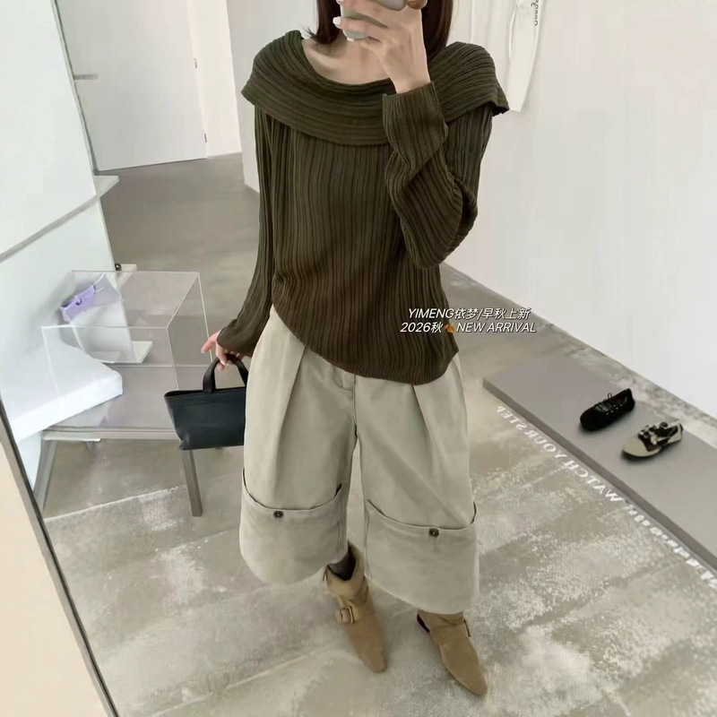 Pre-order 355 one-shoulder top - new ultra-fine wool autumn/winter style - no returns or exchanges Pre-order 355 one-shoulder top - new ultra-fine wool autumn/winter style - no returns or exchanges