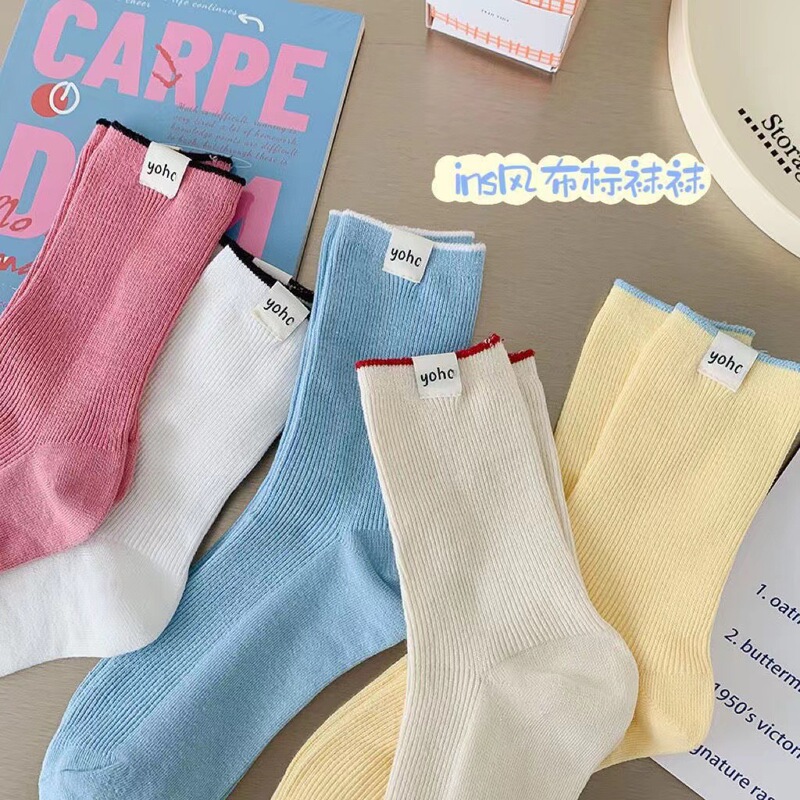 Light luxury simple style, cloth socks simple color matching, collision is not the same as the wild, simple atmosphere