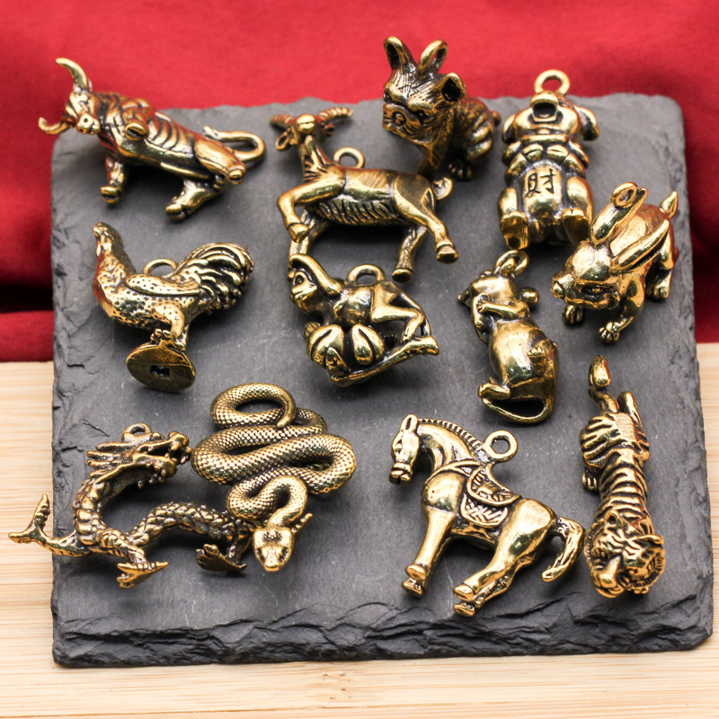 Three-dimensional Zodiac brass twelve Zodiac car keychain accessories copper birth year copper hanging ornaments stall wholesale