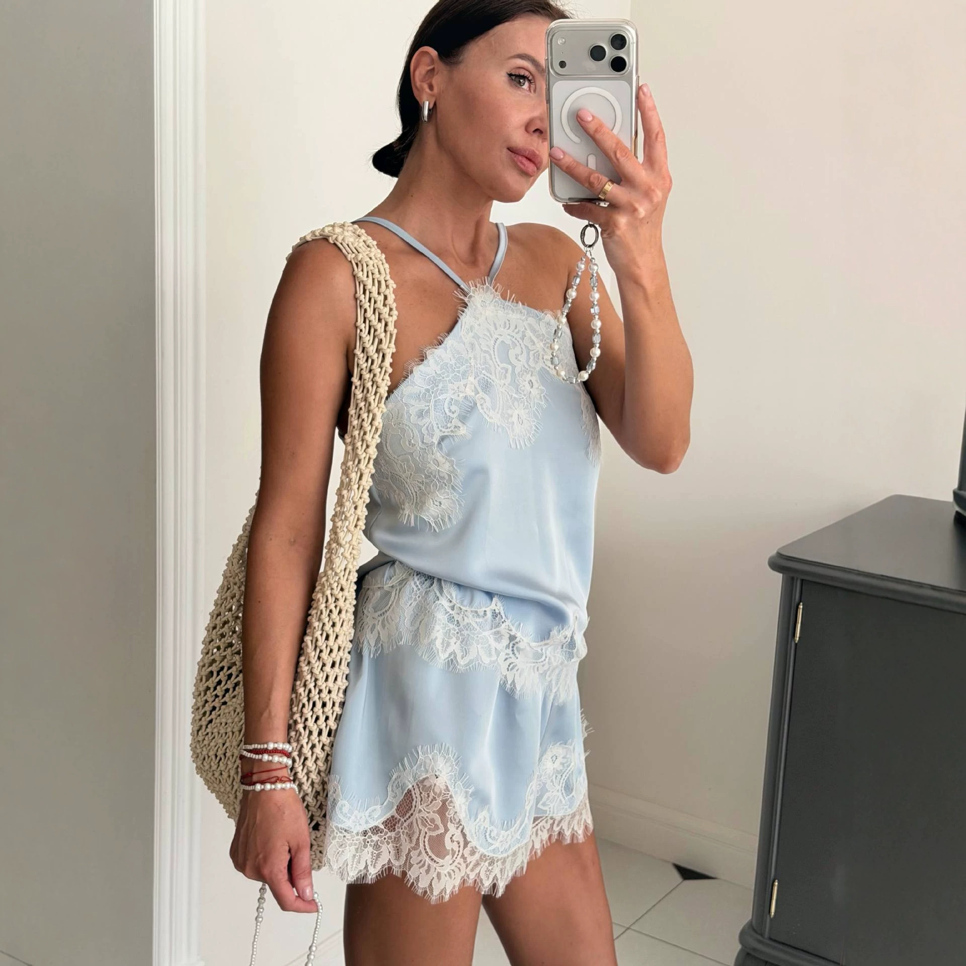 summer elegant lace T-shirt for leisure