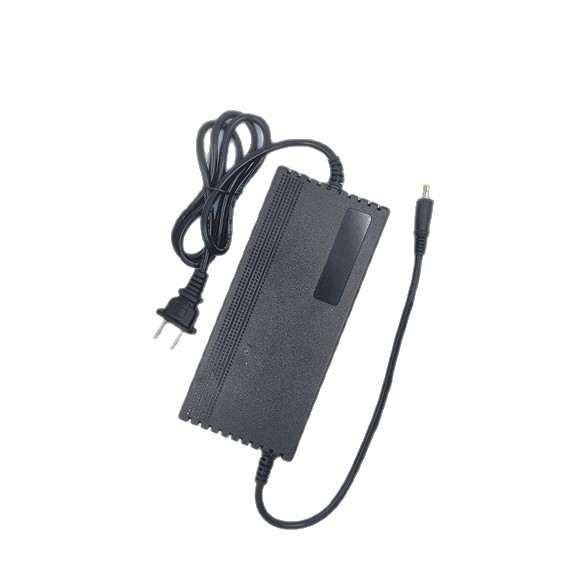 12.6V10A 126W 電動工具、プロジェクター、オーディオ用デュアルワイヤーリチウム電池アダプター|undefined