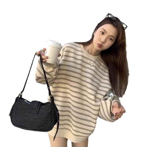 Korean Striped Sweatshirt for Women - Autumn 2025, Thin, Loose, Versatile, Slimming, Casual, Round Neck Student Top, Trendy