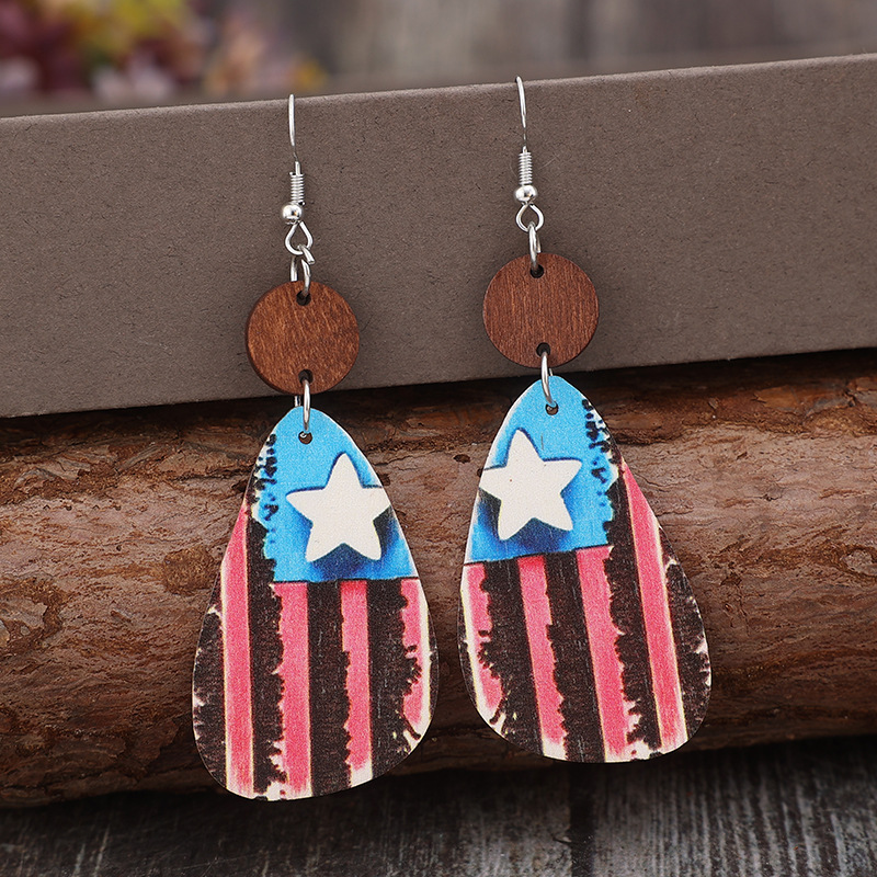 1 Pair Retro Color Block Printing Pu Leather Drop Earrings display picture 2