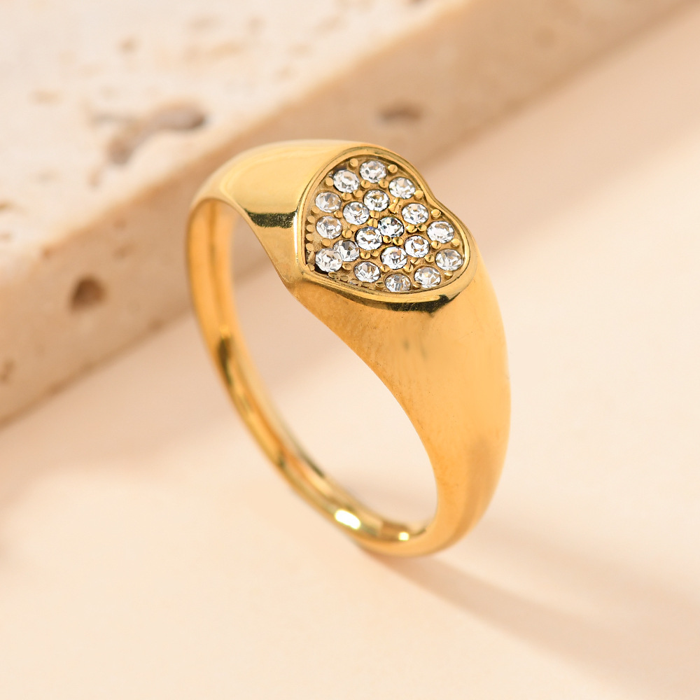 Joyas de fundición de acero inoxidable transfronterizas para mujer, diseño de lujo ligero, anillo de acero de titanio con incrustaciones de diamantes en forma de corazón/hexagonal/gota