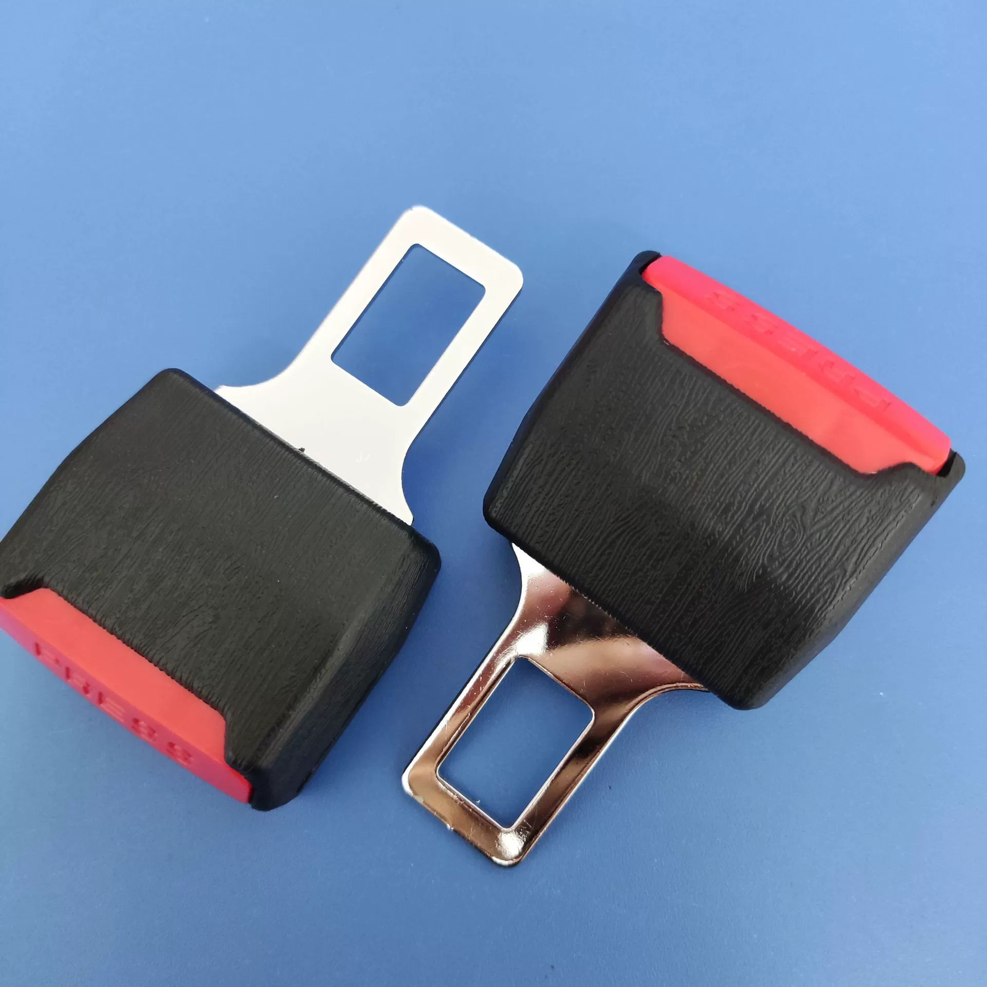 Трансграничные эксклюзивные ограничения для взрывных автомобилей