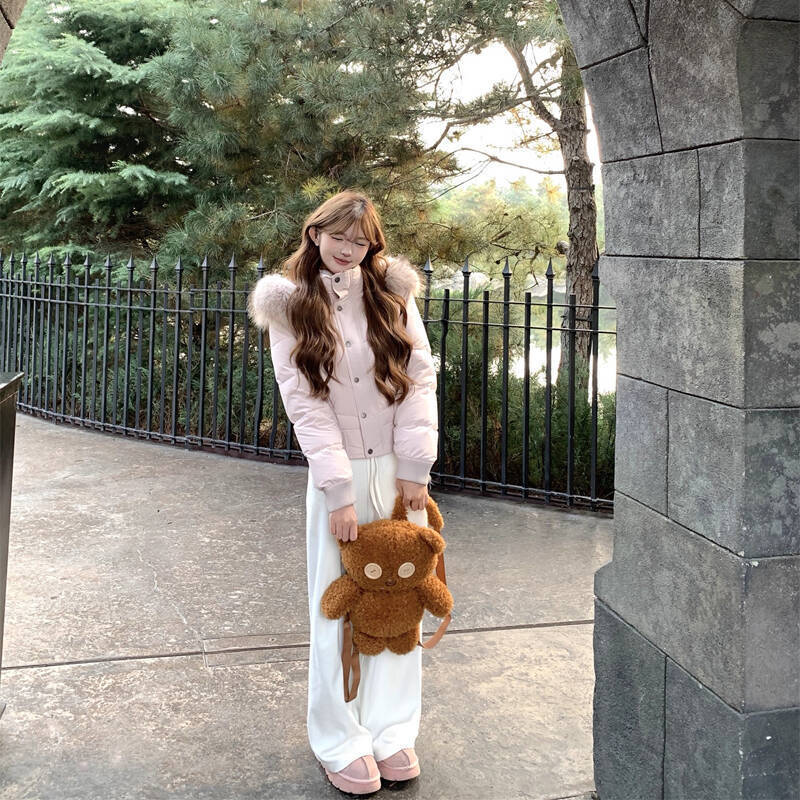 2026 Winter New Model Love God Bella White Duck down Jacket Slim Fit with Fleece Lining and Large Fur Collar 2026 Winter New Model Love God Bella White Duck down Jacket Slim Fit with Fleece Lining and Large Fur Collar
