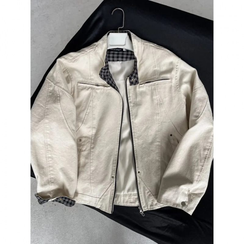 Trendy oversized canvas washed jacket for men, suitable for spring and autumn, featuring an American retro casual style, short length, stand-up collar, and a Harrington workwear design