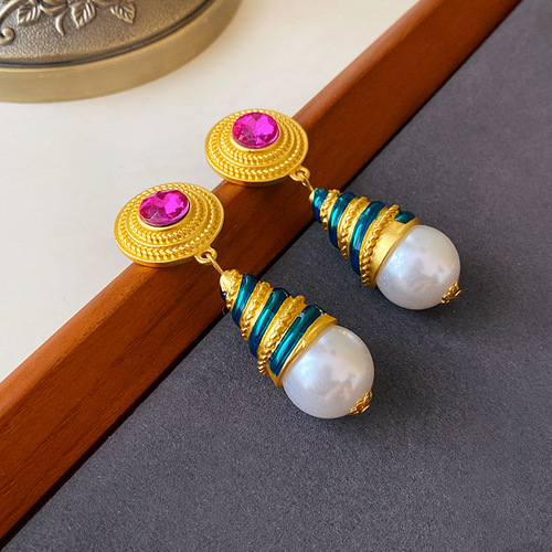 Silver needle oval diamond love angel earrings literary retro medieval palace style niche earrings temperament earrings for women