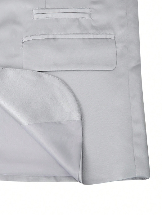 Completo uomo elegante in argento giacca e pantaloni business_voghion.com