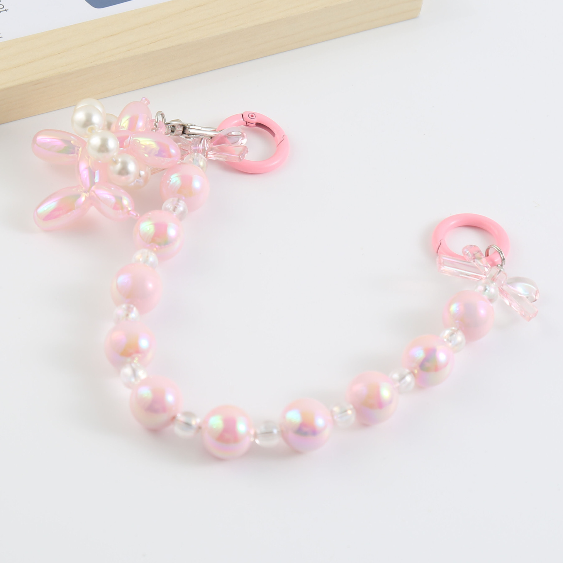 TikTok CADENA DE TELÉFONO MÓVIL adornos decorativos doble hebilla colgante Globo perro colgante DIY teléfono móvil Shell cadena hecha a mano con cuentas