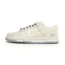 ����DUNK���������＃ԭ���e��Ь�ڰ׵͎���Ů��HЬ���Q����