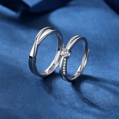 Mobius ring couple ring men's and women's light luxury niche design opening adjustable interwoven Diamond pair ring