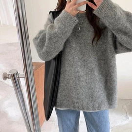 半身裙;女式针织衫;毛衣