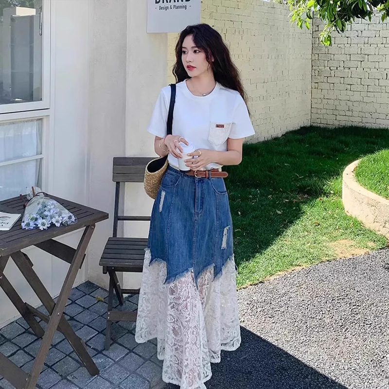 Summer Clothes Are Paired with a Complete Set of Plus Size Fat mm Short-Sleeved T-Shirts, Lace Splicing Denim Skirts, Age-Reducing Classy Suits Summer Clothes Are Paired with a Complete Set of Plus Size Fat mm Short-Sleeved T-Shirts, Lace Splicing Denim Skirts, Age-Reducing Classy Suits