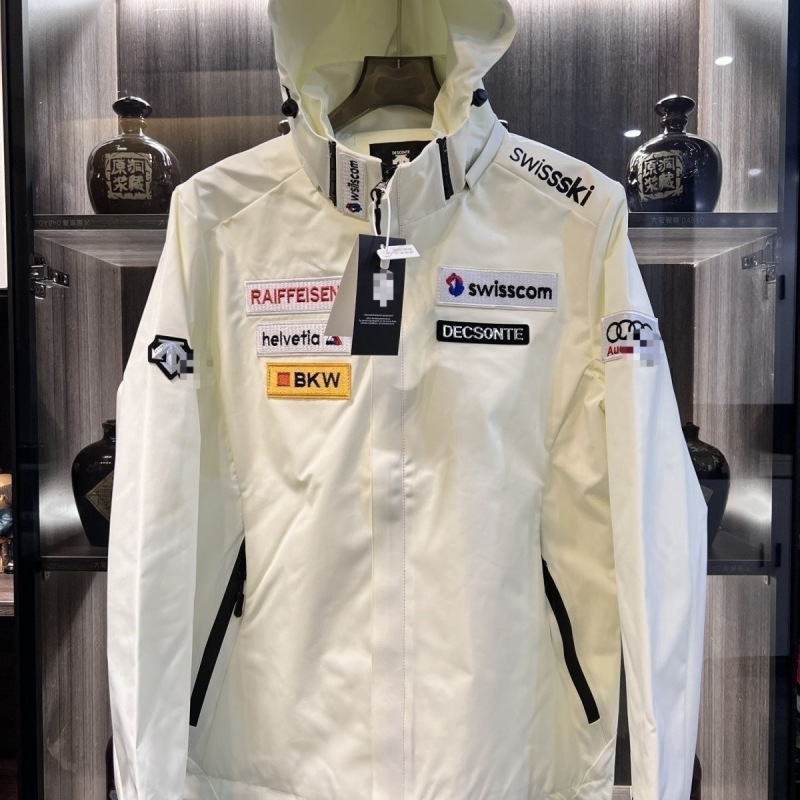 2026 Spring and Autumn New Audi Collaboration Full-Size Windproof and Waterproof Outdoor Sports Casual Mountaineering Skiing Wholesale Jacket 2026 Spring and Autumn New Audi Collaboration Full-Size Windproof and Waterproof Outdoor Sports Casual Mountaineering Skiing Wholesale Jacket