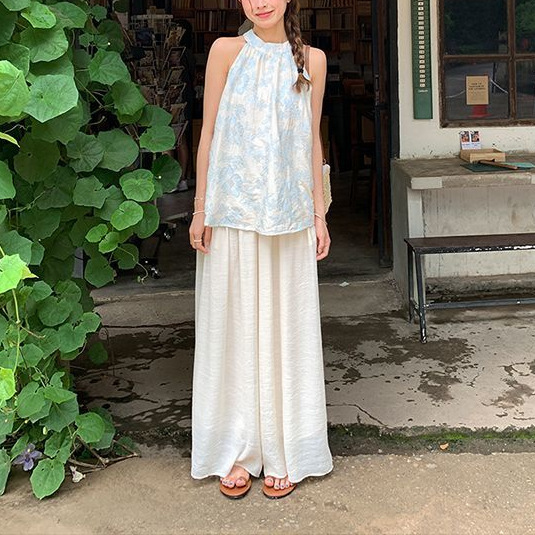 甜美新款印花套装挂脖背心2025夏季新款韩系气质纯欲度假风上衣女|undefined