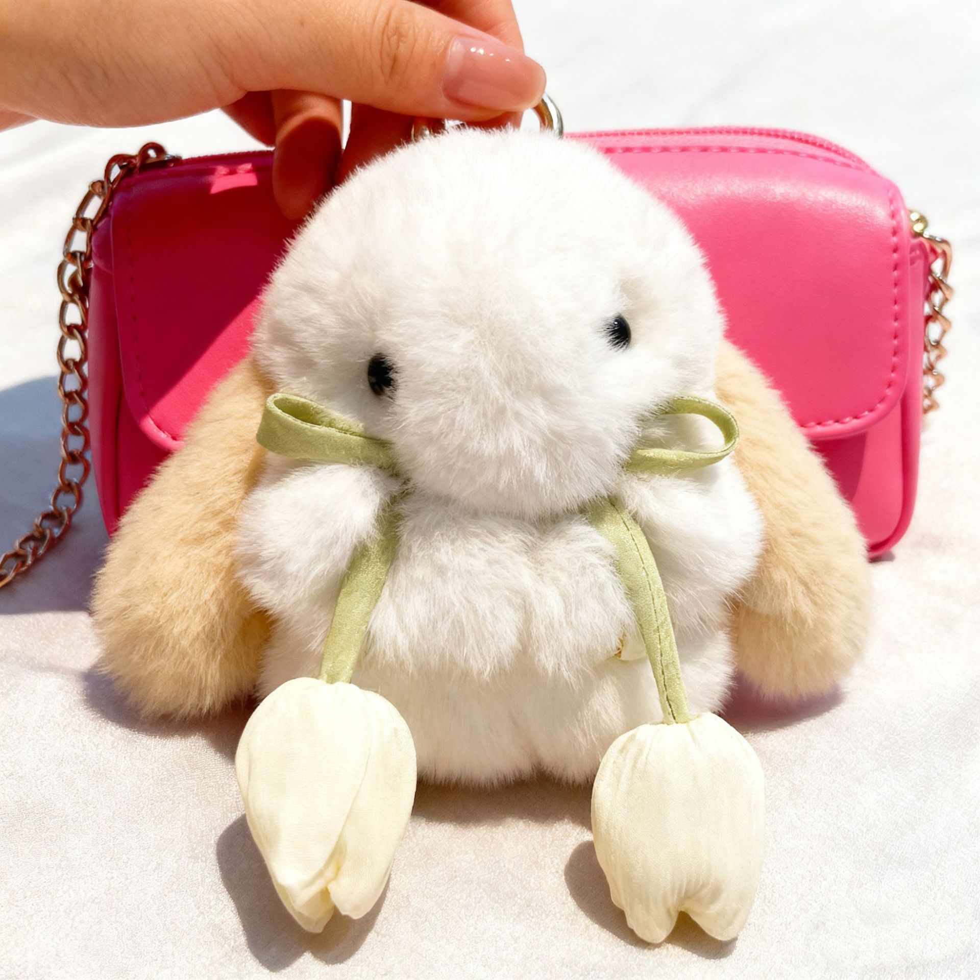 Bolsos lindos colgantes de peluche de peluche tulipas conejo colgantes de llaves de automóviles colgantes de peluche cadenas de teléfonos móviles