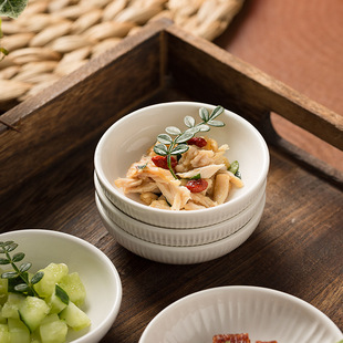 �մɵ�С�˵��{ζ�u�͵��׵��u�ϵ��ǵ�պ�ϰ�ɫ����y��С���̲�