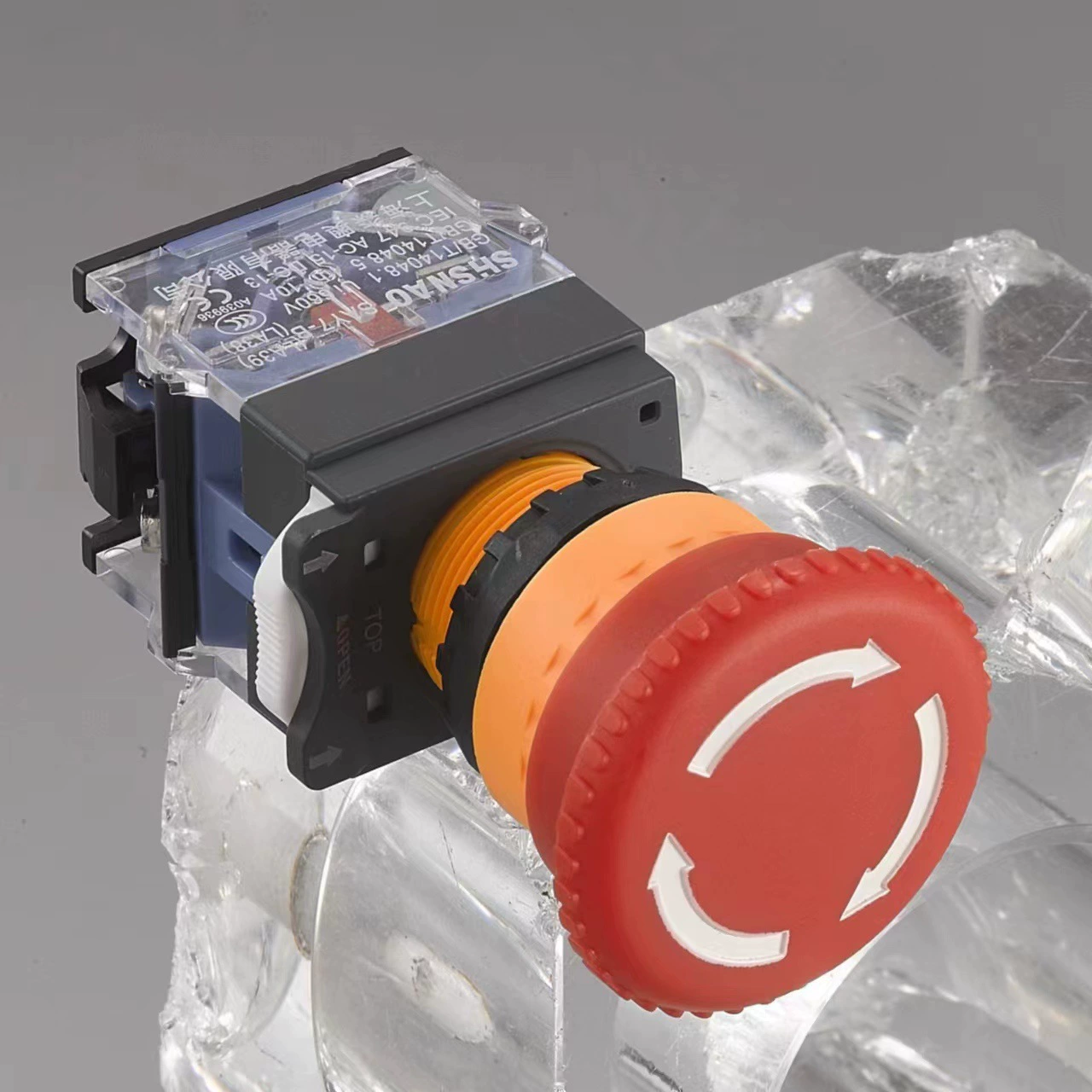 Direct sales from the manufacturer Senao SA38-11ZS LA38-11ZS Big head emergency stop with self-locking with white arrow