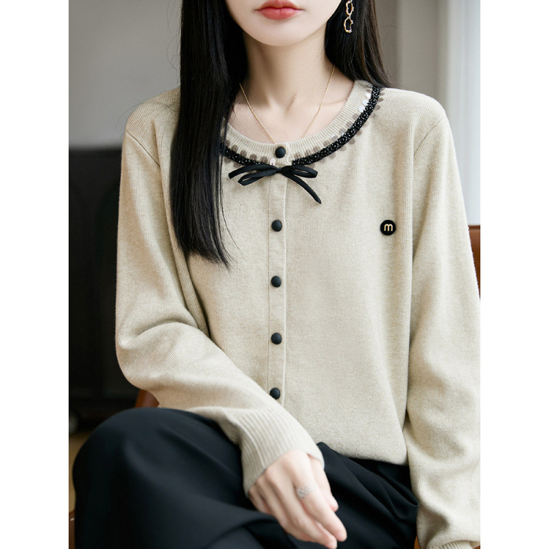 Early Spring Fashionable Gray Knitted Cardigan Coat for Women 2026 New Spring and Autumn Stylish Plus Size Women's Top