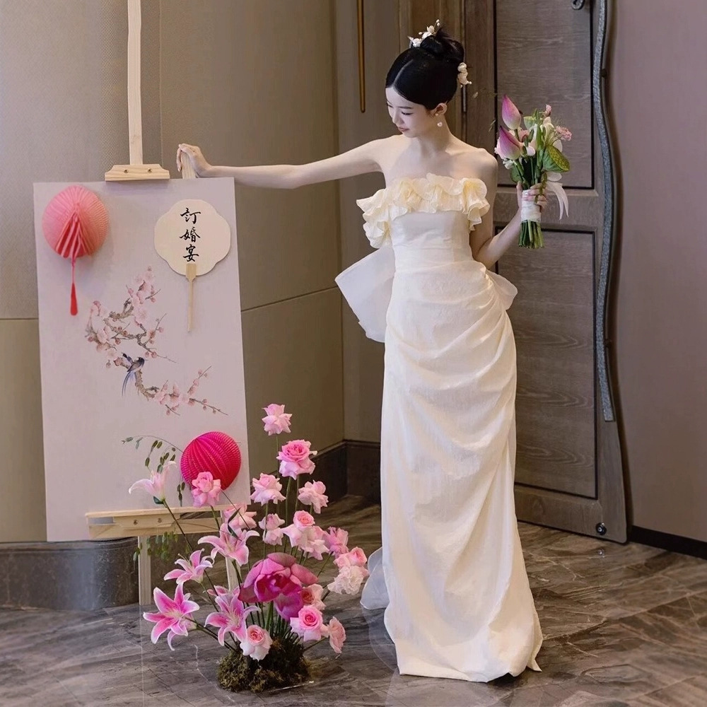 French-Style Strapless Light Wedding Dress for Brides, Engagement Evening Gown, Simple and Elegant Bow-Tie Dress for Welcoming Guests