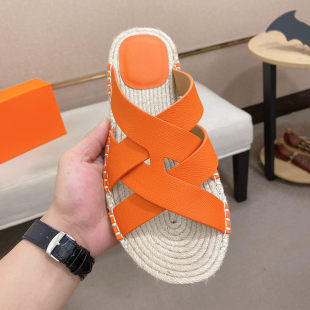 ��Ь��2026�ļ��¿�����ɳ���ݾ�һ���ϕr�г���͸�����e��Ь
