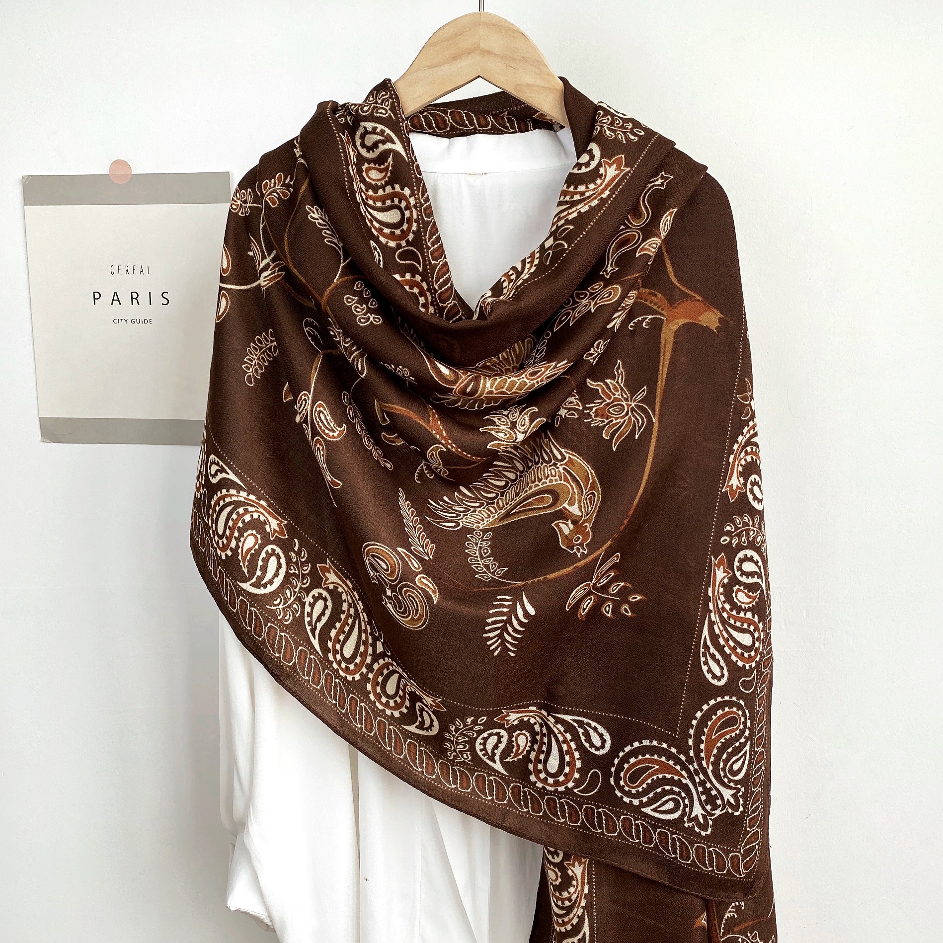 Bufanda de las mujeres invierno de alto grado de moda de alta gama cálido chal 2023 nueva bufanda de algodón y lino todo partido