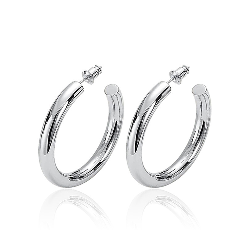 Orecchini a cerchio con zirconi multicolore e cristalli per donna_voghion.com