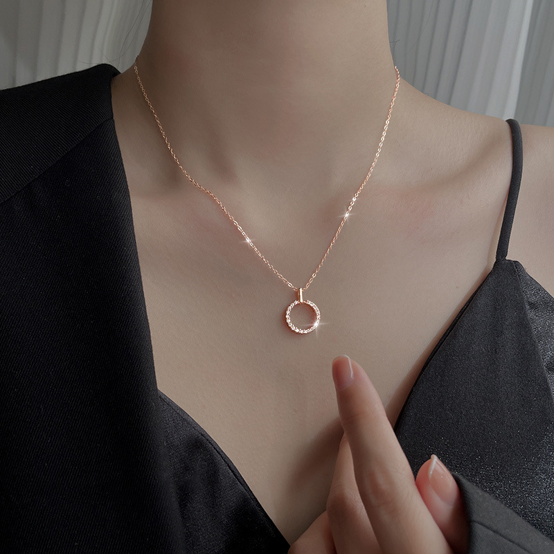 Full Diamond Circular Necklace Simple Geometric Pendant Clavicle_voghion.com