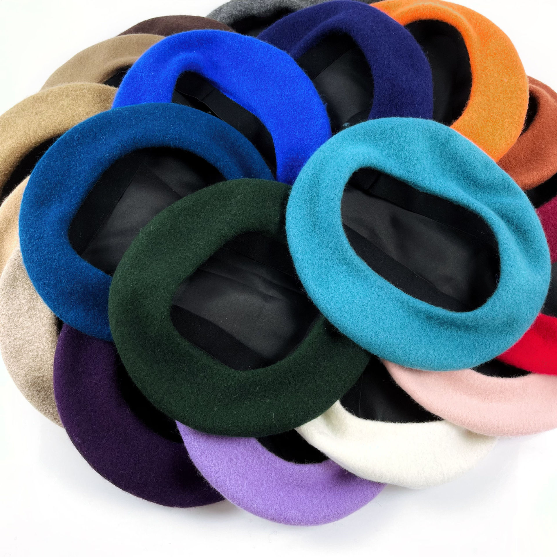 Autumn and Winter Fashionable Simple All-match Big Head Artwork Hat Japanese Style Cloud Hat with Lining Stretch Wool Beret