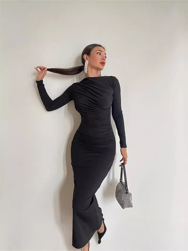 Elegant and Refined Long-Sleeve High-Waisted A-Line Gown with Slits for Women
