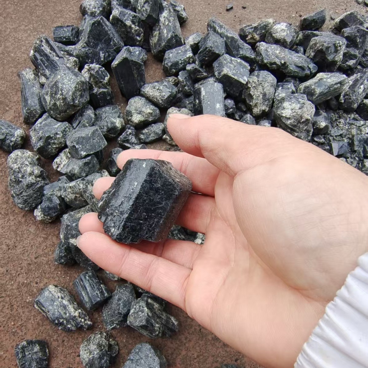 电气石 托玛琳石 电气石球 矿化球 陶瓷球