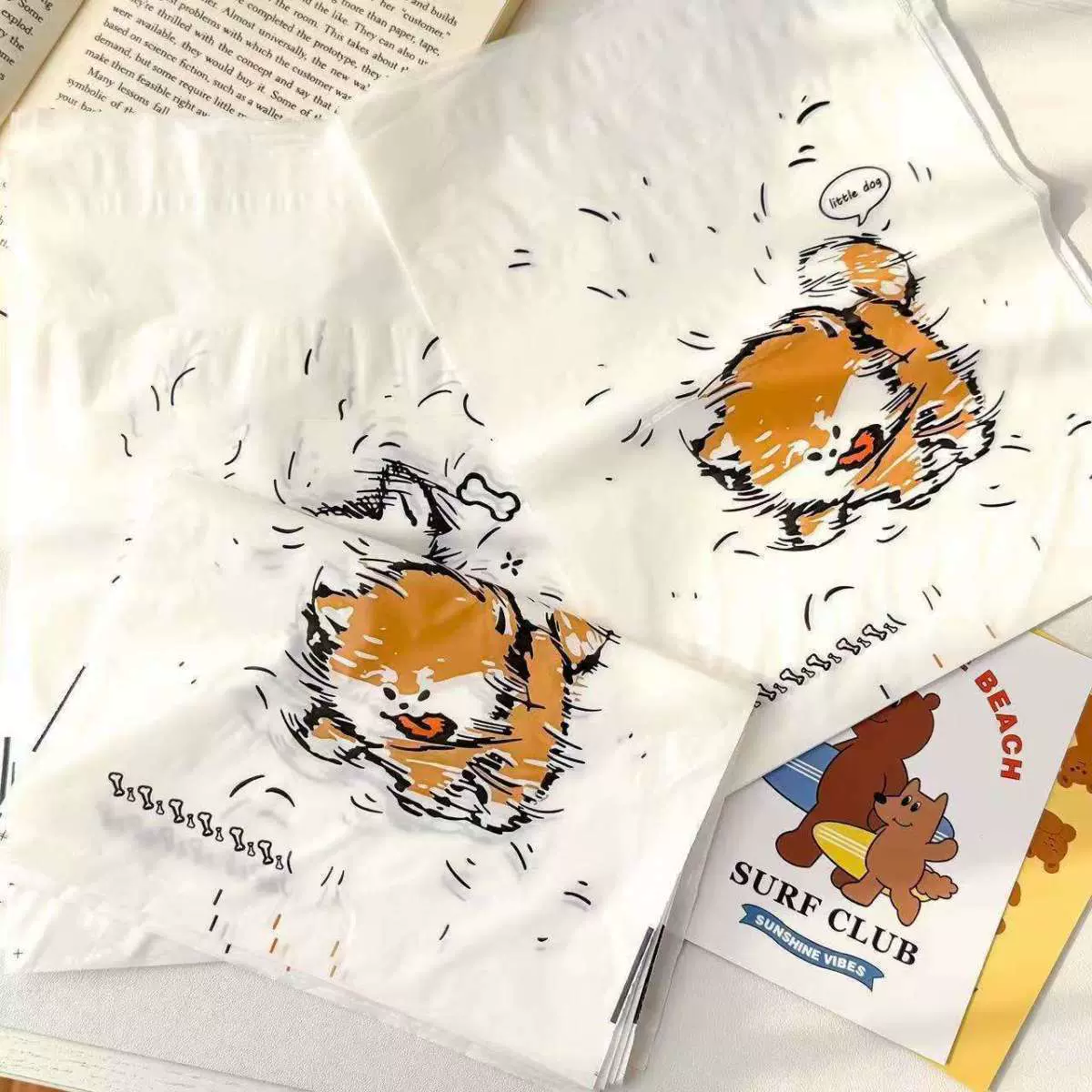 小红书同款潦草小狗车载垃圾袋可爱卡通可粘贴学校课桌垃圾袋