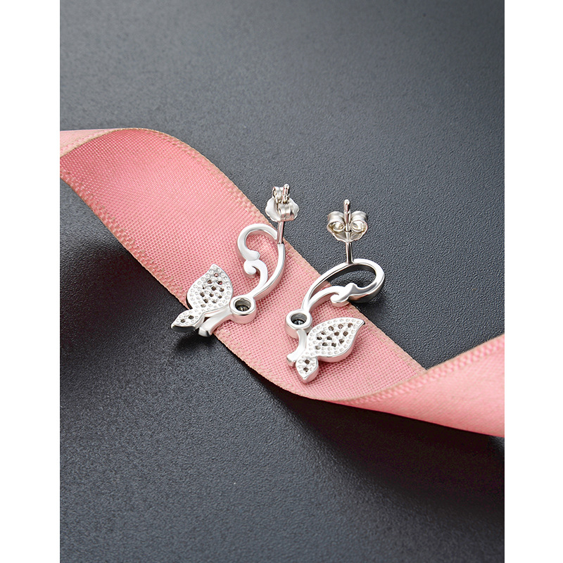 Pendientes de mariposa para mujer 925 plata esterlina diseño de nicho 2024 nuevos pendientes de diamantes completos ins elegantes pendientes de alta calidad