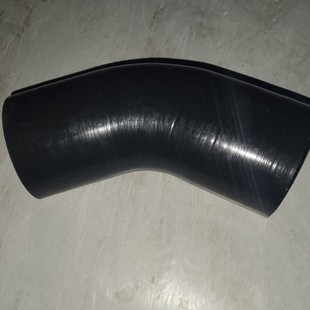 135 Degree 45 Degree Silicone Elbow High-Pressure Intercooler Pipe Booster Pipe Connector Hose Car Intercooler High-Pressure Durable