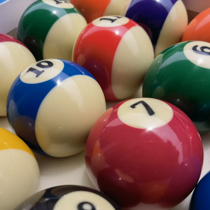 52 adult American balls 16 balls black eight