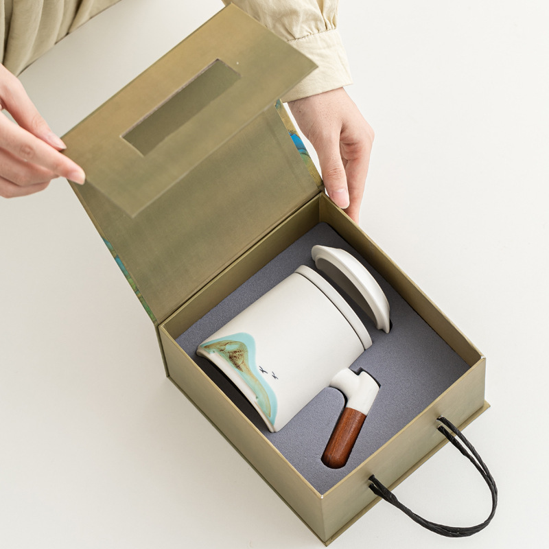 Taza de cerámica de tres piezas juego de regalos de negocios aniversario de la compañía PR regalos de mano logotipo tallado