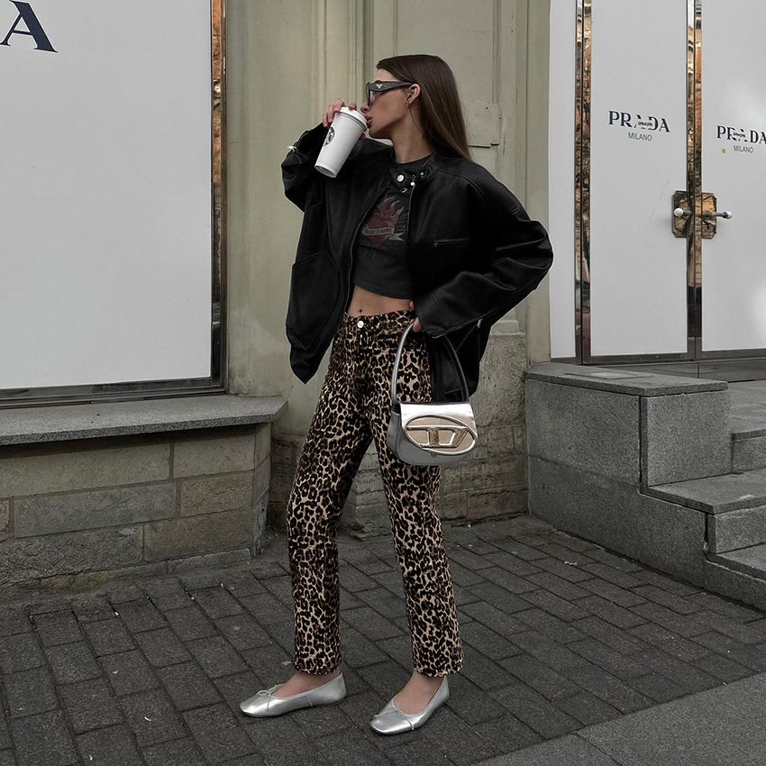 Women's Holiday Daily Streetwear Leopard Full Length Button Casual Pants Skinny Pants display picture 12