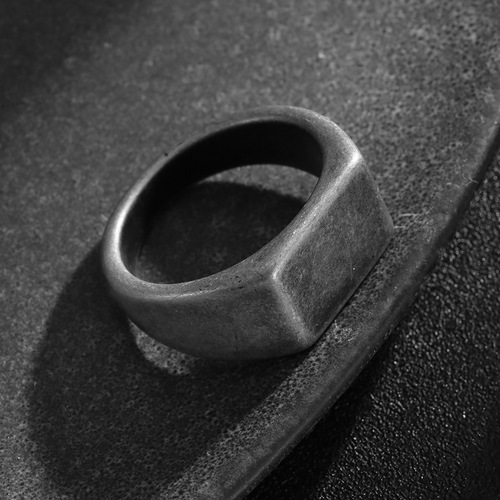 European and American Amazon's new sand surface niche jewelry personalized fashion outdoor ring titanium steel ring casting process