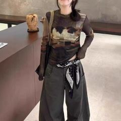欧货复古时尚猫咪印花圆领长袖T恤女时髦正肩薄款网纱打底衫上衣