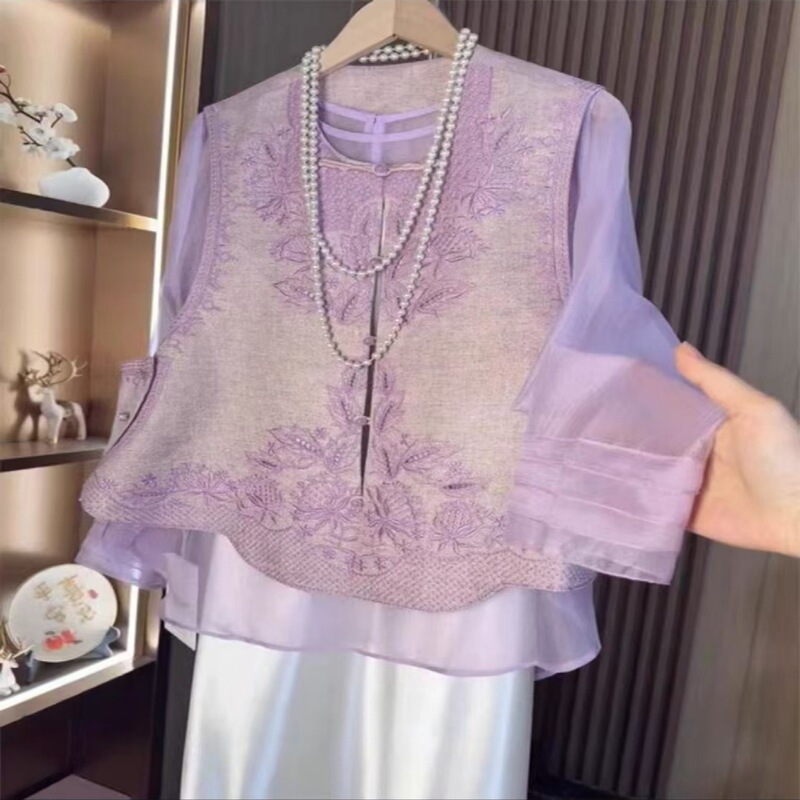 Autumn New Arrival 2026: Exquisite New Chinese Style Jacquard Embroidered Purple Vest and Lightweight Sun-Protective Shirt Set for Women Autumn New Arrival 2026: Exquisite New Chinese Style Jacquard Embroidered Purple Vest and Lightweight Sun-Protective Shirt Set for Women