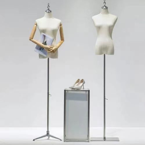 Modelo de accesorios tienda de ropa de mujer cuerpo completo modelo estante de ropa de mujer estante de muñeca de medio cuerpo humano estante de exhibición de ventana
