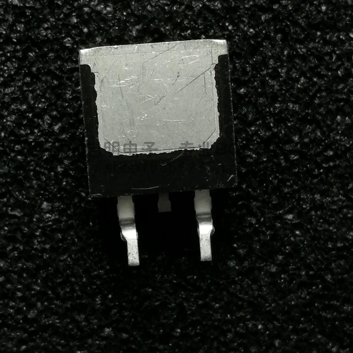 全新 IPB12CN10NG 12CN10N TO-263 67A/100V N沟道 MOS场效应管