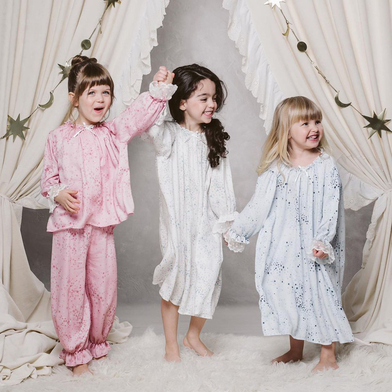 Star-print rayon satin loungewear set, long-sleeved nightgown