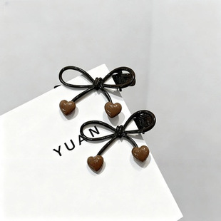 ���؃r���^�������Y�l�AŮ��ɫ����߅�A��߅ǰ�~�l��2025�¿��