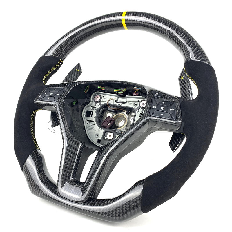 Suitable for Mercedes-Benz GLA-class CLS-class CLA45W204W176W218W219 steering wheel carbon fiber modification