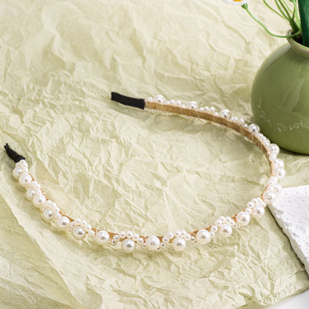 기품 있는 진주 머리띠