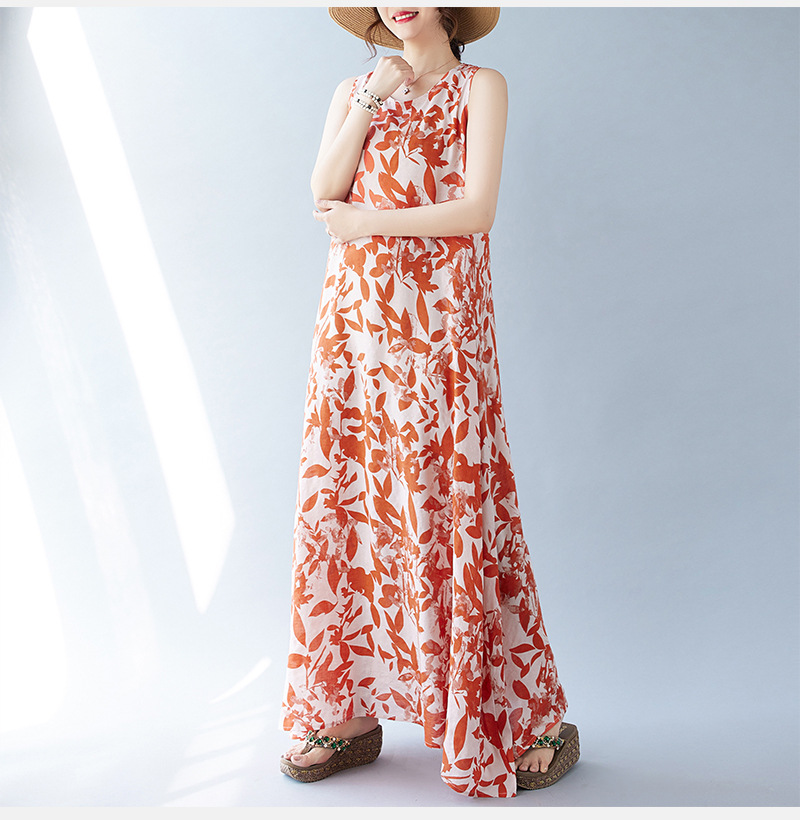 Real Shot Of The 2024 Summer New Bohemian Artistic Loose Sleeveless Round-neck Printed Mid-length Dress For Women_ecoleips.com