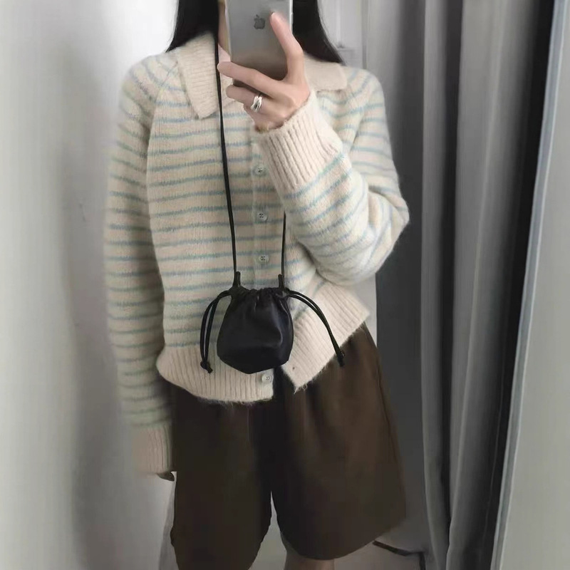松弛感条纹翻领针织开衫女2025秋冬新款设计款慵懒宽松毛衣外套厚|undefined