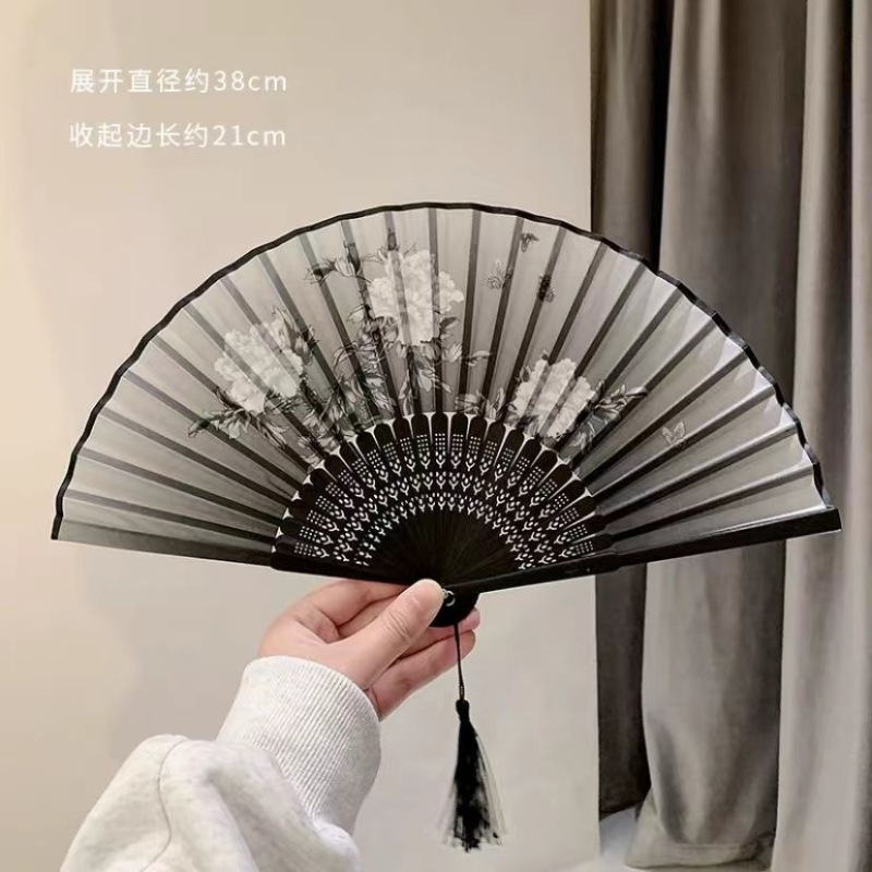 中国风折叠小扇子随身携带古风汉服马面裙舞蹈新中式夏天黑色竹扇|undefined
